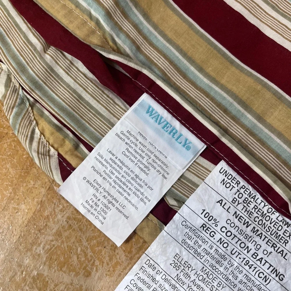 Waverly Charleston Chirp Quilt Set Full/Queen Cream Burgundy Floral Bird Rev